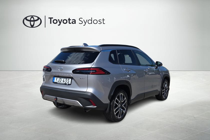 Bild 4 av Toyota Corolla Cross Hybrid AWD-i Style dragkrok (ny)