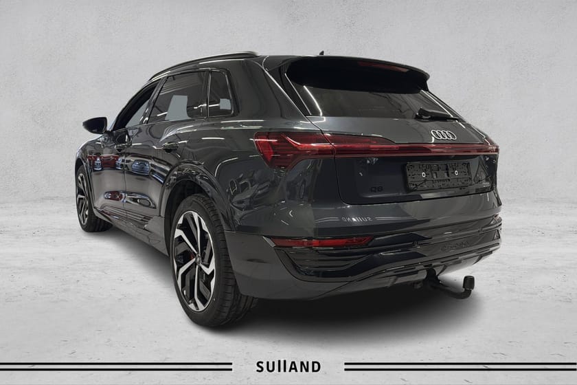 Bilde 3 av Audi Q8 50 e-tron quattro advanced plus