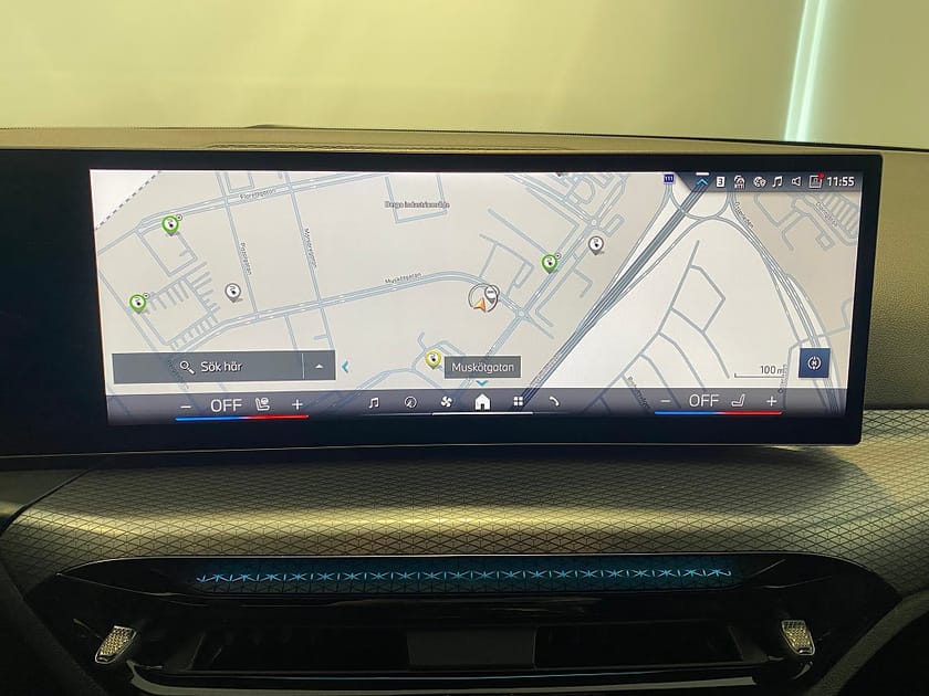 Bild 5 av BMW 330e Touring Sportstolar Drag Parkeringsassistent