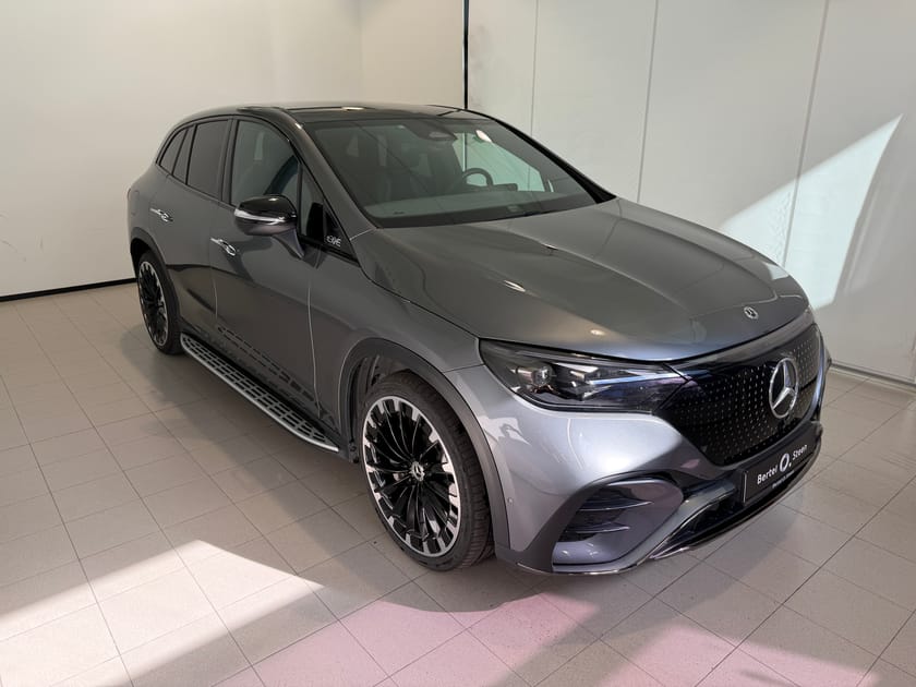 Bilde 2 av Mercedes-Benz EQE SUV 350 4MATIC / AMG / AIRMATIC / PANORAMA / STIGTRINN
