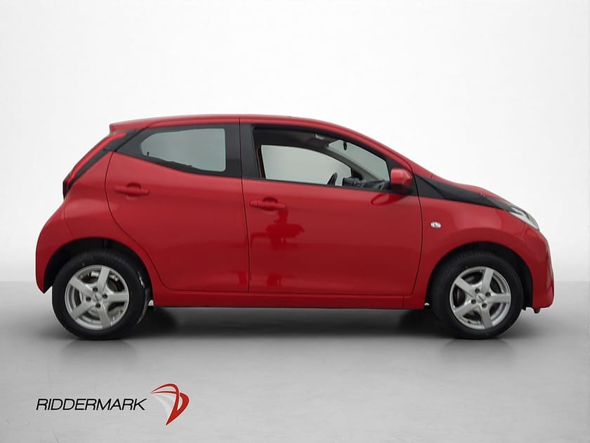 Bild 4 av Toyota Aygo 1.0 VVT-i 72hk X-PLAY Kamera Bluetooth