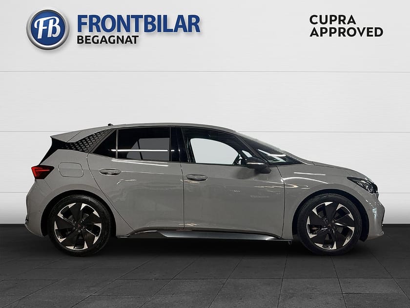 Bild 3 av CUPRA Born e-boost 58 58/Beats Audio/Pano/Adaptiv-fart/Värmare/231 Hk