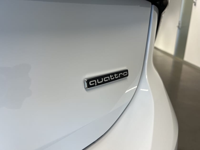 Bild 5 av Audi A6 Avant e-hybrid quattro S Line Edition / MOMS