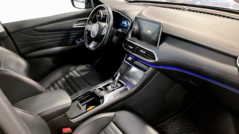 Bild 3 av MG EHS PHEV , 258hk, LUXURY