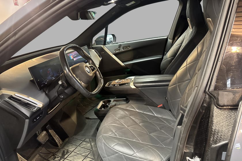 Bilde 5 av BMW iX xDrive50 xDrive50, Luft, 4Hjulsst. Soft-Close, Multifunksj. H/K