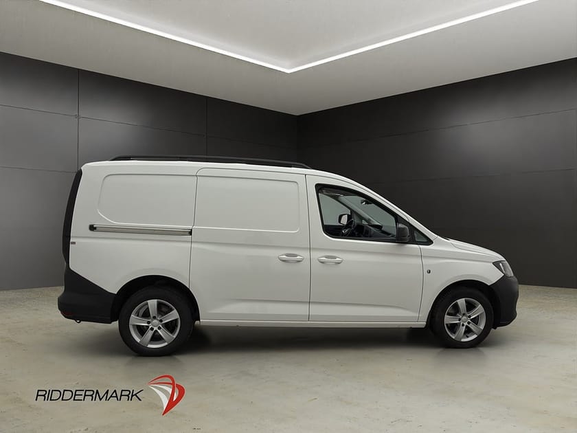 Bild 2 av Volkswagen Caddy Cargo Maxi Värm Drag B-Kamera CARPLAY Moms