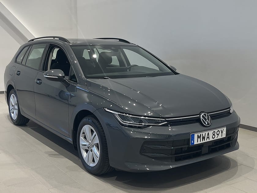 Bild 1 av Volkswagen Golf Sportscombi 1.5 ETSI Dragkrok Backamera