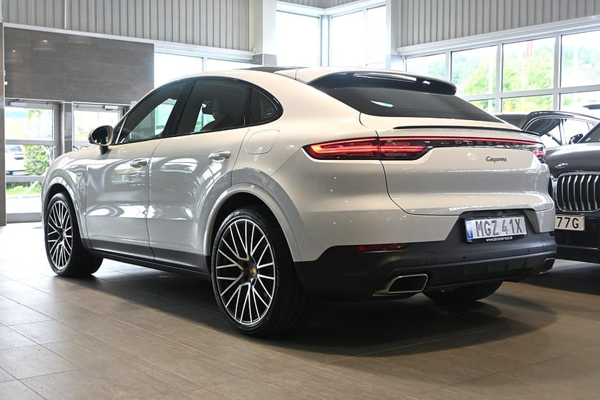Bild 3 av Porsche Cayenne Coupé E-Hybrid 22" Drag Läder Pano Sv-Såld