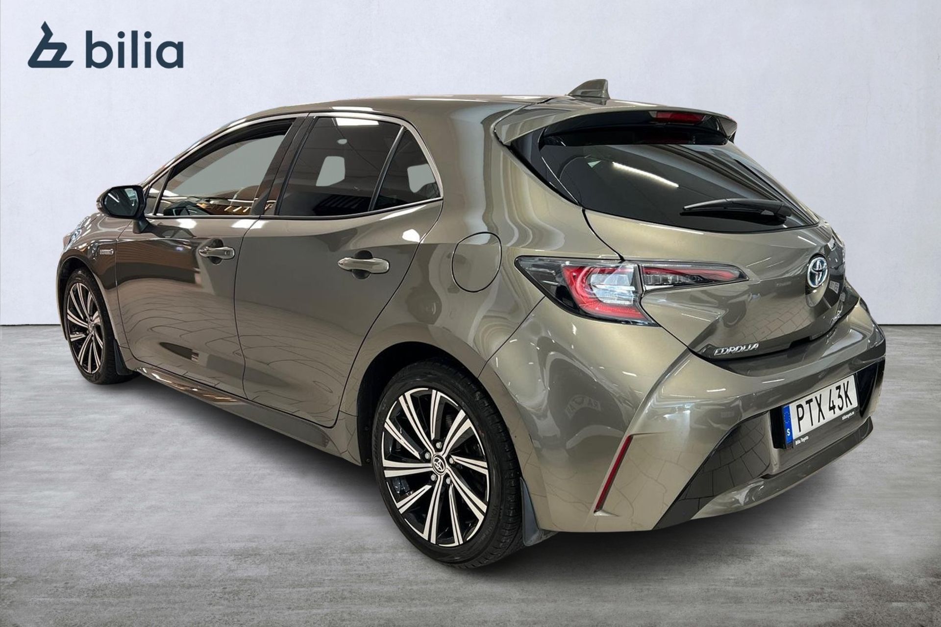 Toyota Corolla 1,8 Hybrid 5D Style SPI 2021, bild 2/10