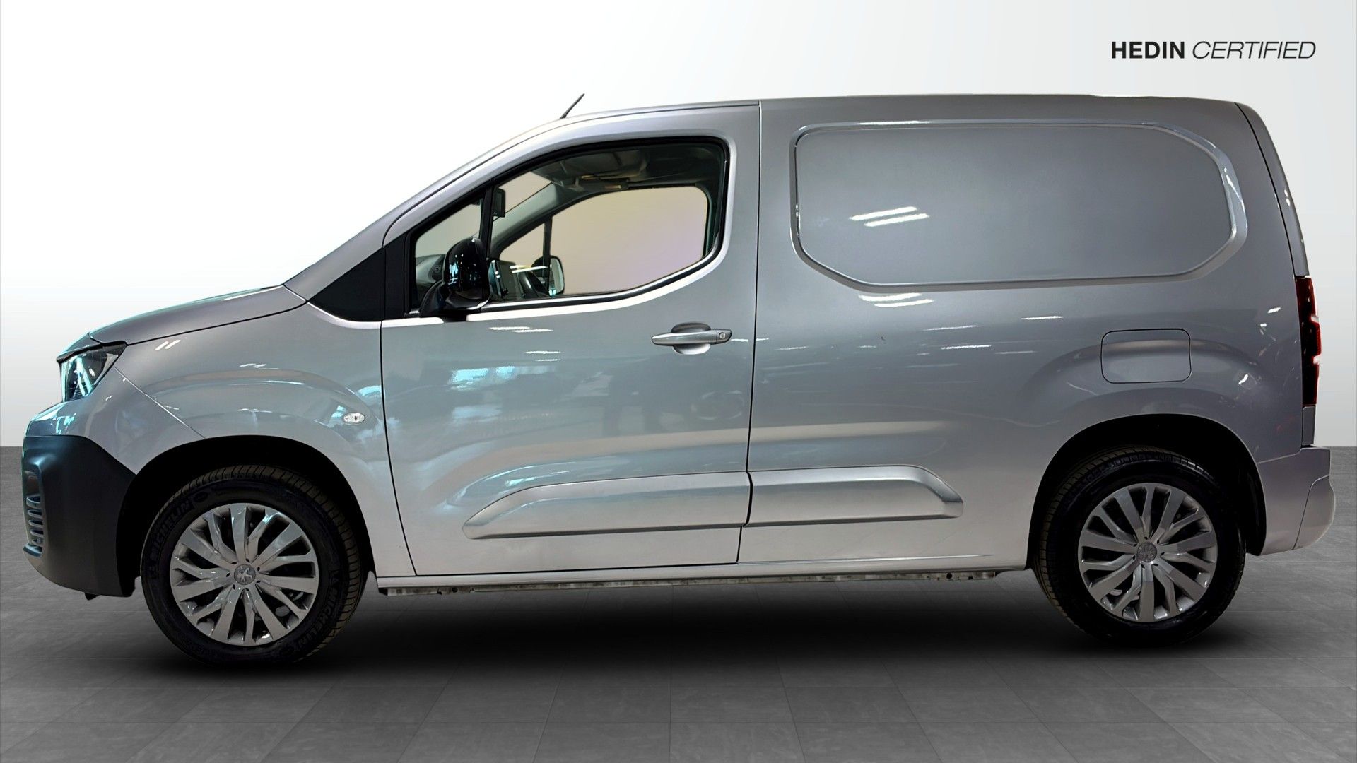 Peugeot Partner 1.5 BlueHDi 130 2022, bild 6/24