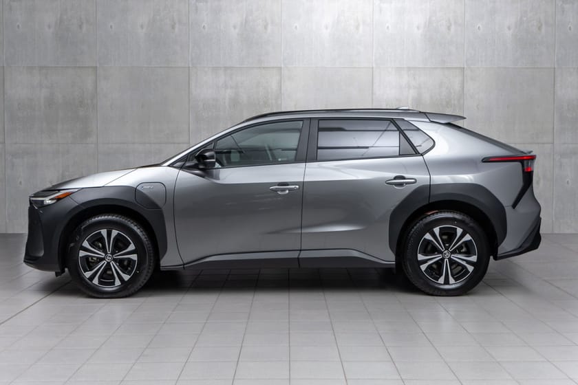 Bilde 3 av Toyota bZ4X AWD Active Tech