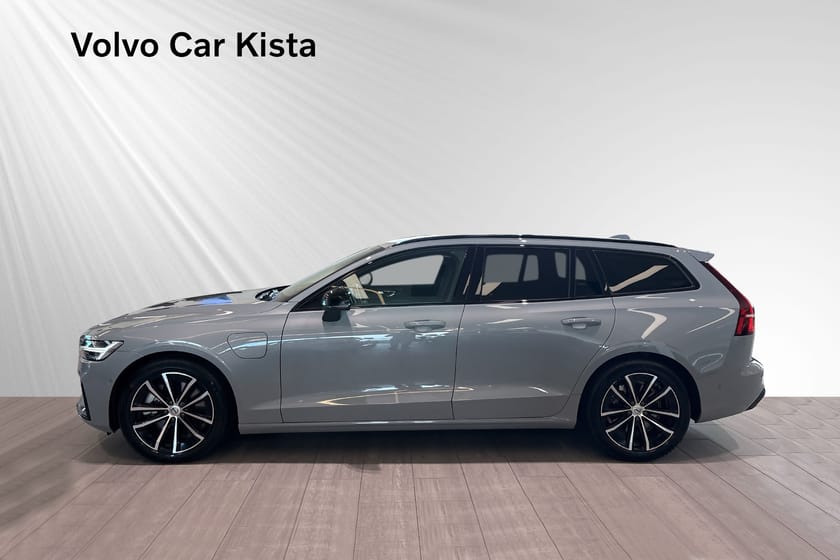Bild 3 av Volvo V60 T6 Plus Dark Nordic Edition H/K 360Kamera Läder