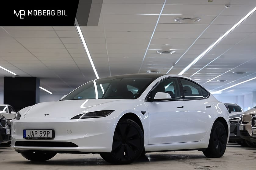 Bild 1 av Tesla Model 3 Long Range AWD 400hk AP Pano Läder Värmare