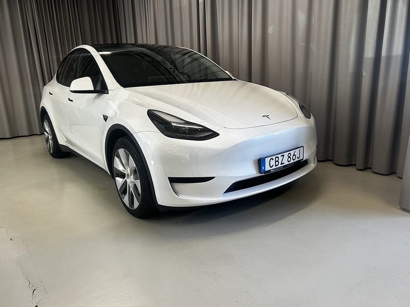 Bild 1 av Tesla Model Y Standard Range RWD