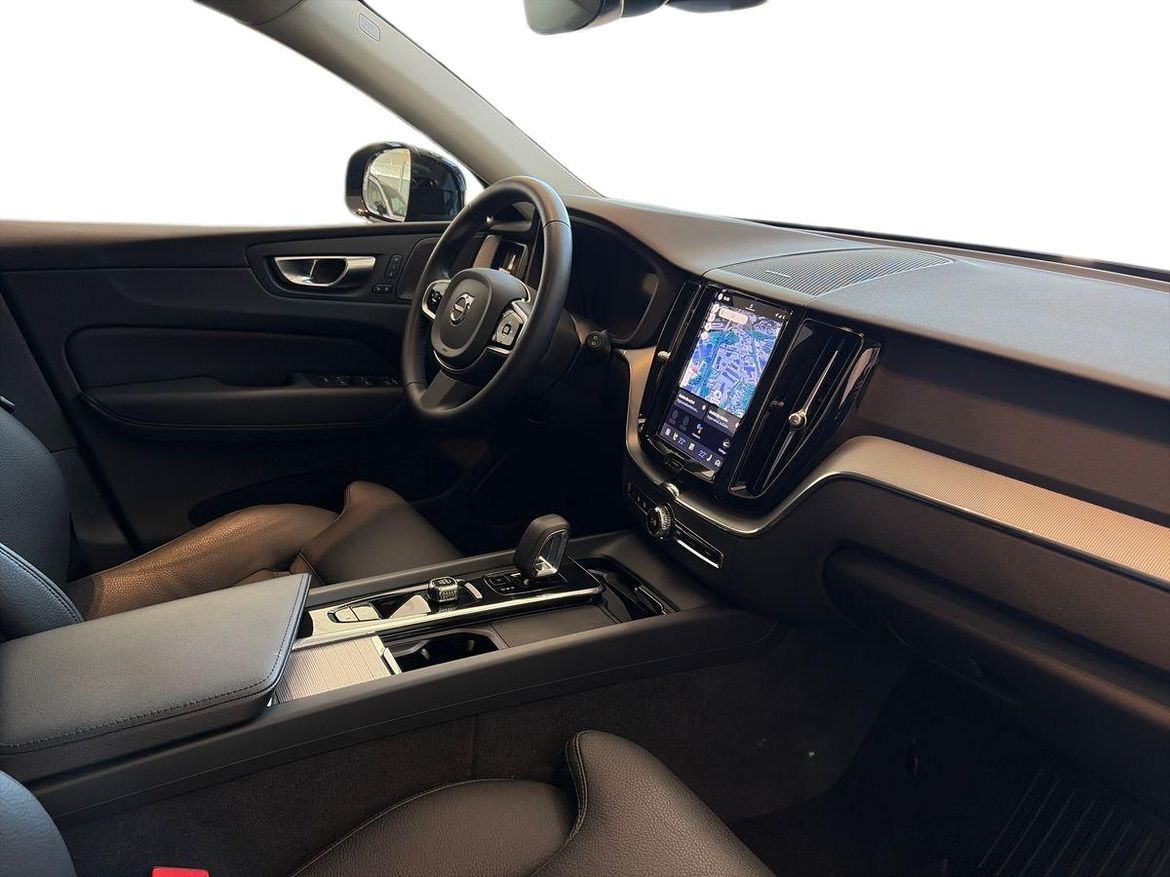 Volvo XC60 2023 - miniatyr 11