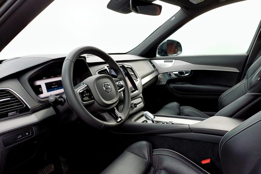 Bild 5 av Volvo XC90 7-seater Recharge T8 Ultimate Dark Edition.