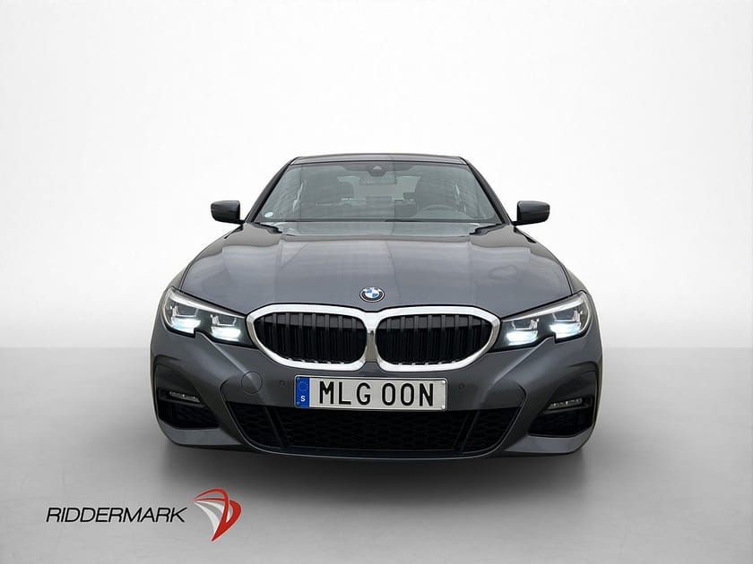 Bild 2 av BMW 330e Sedan M Sport H/K Cockpit Värmare Ambient Kamera Navi