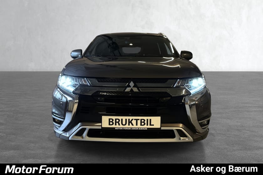Bilde 2 av Mitsubishi Outlander PHEV INSTYLE+/HENGERFESTE/TOPPUTSTYRT/VI TAR INNBYTTE