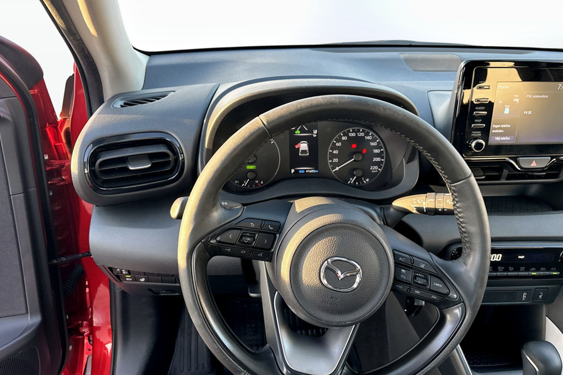 Mazda 2 Hybrid 2023, bild 7/9