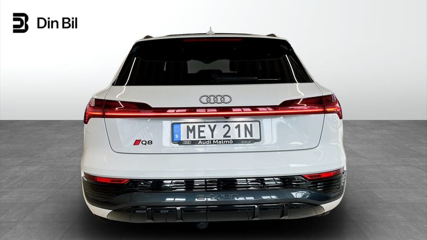 Bild 5 av Audi Q8 55 e-tron quattro S line 300 kW