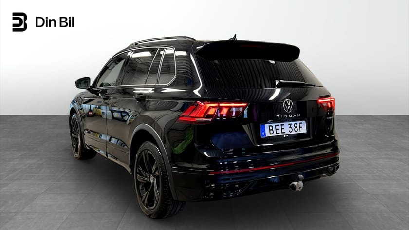 Bild 3 av Volkswagen Tiguan eHybrid 245HK DSG R-LINE Black Drag / Kamera