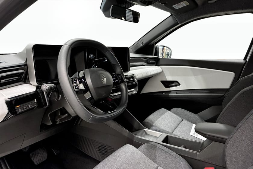 Bild 5 av Renault 4 E-Tech R4 evolution 40kWh, LAGERBIL Privatleasing fr 3298:-