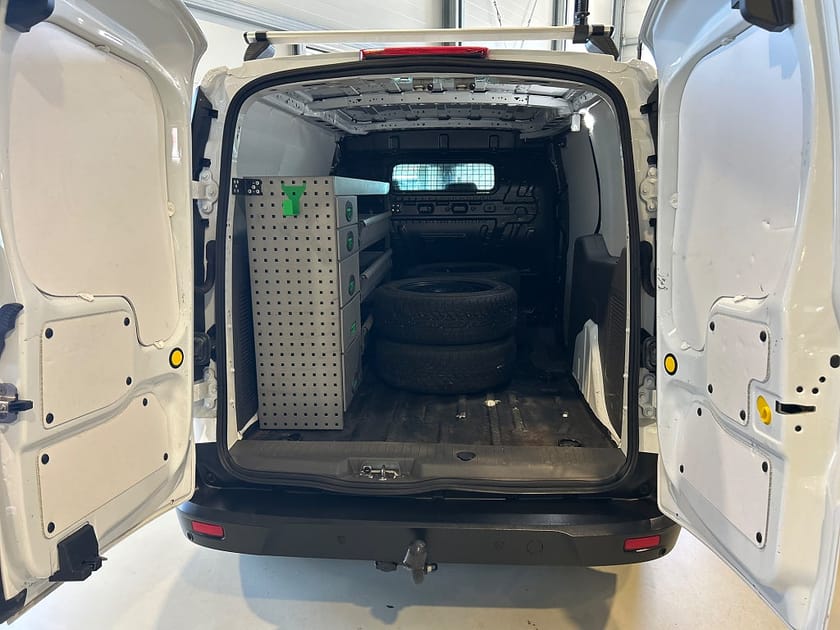 Bild 5 av Ford Transit Connect 230 LWB 1.5 EcoBlue SelectShift 100hk L2 Inredning/Drag