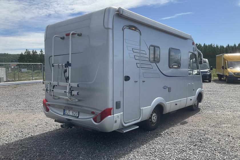 Bild 3 av HYMER Campervan Fiat 508 CL