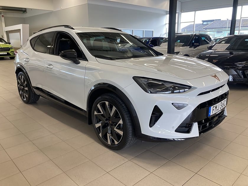 Bild 1 av CUPRA Formentor e-Hybrid 1,5 204HK DSG 120km räckvidd på el