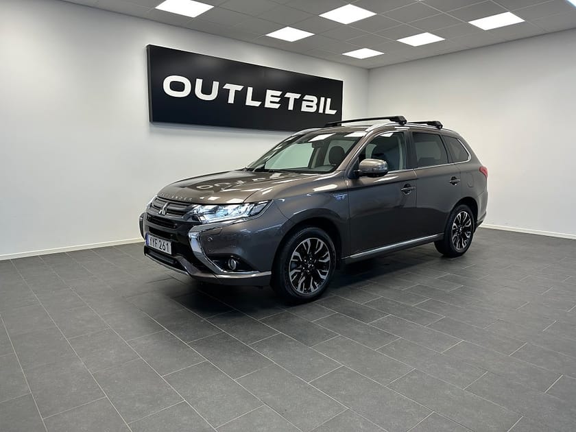Bild 1 av Mitsubishi Outlander PHEV CVT Business Dragkrok RockFord 360-kam Läder