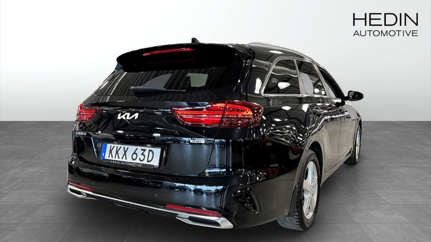 Bild 5 av Kia Ceed Sportswagon Plug-in Hybrid SW Action P-sensor B-kamera Navi