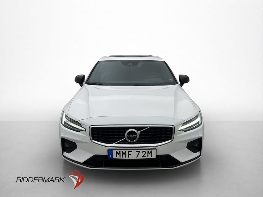 Bild 2 av Volvo S60 T5 R-Design Värmare Pano 360° H/K Navi Skinn HUD