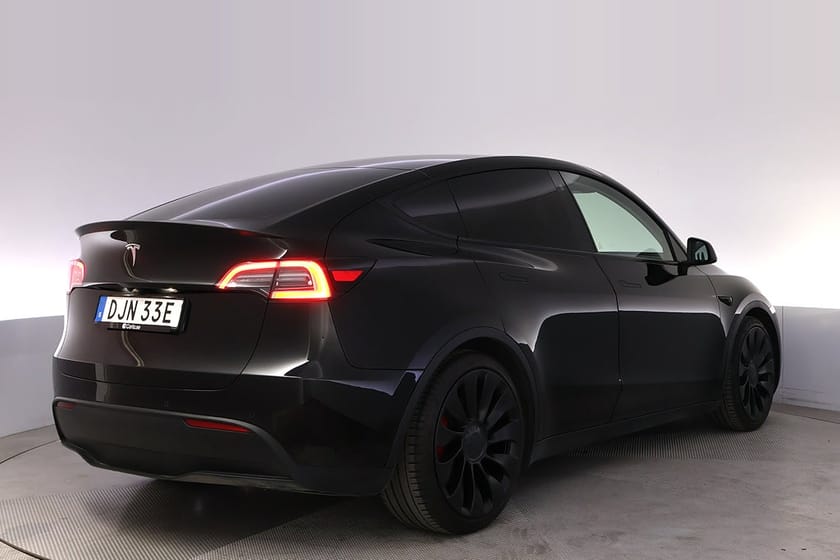 Bild 5 av Tesla Model Y Performance Autopilot Panorama