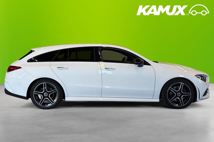 Bild 2 av Mercedes-Benz CLA 200 Shooting Brake AMG Pano Widescreen Burmester Kamera MoK