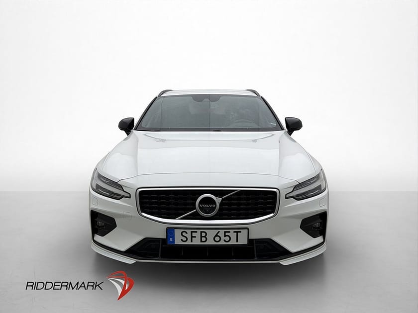 Bild 2 av Volvo V60 D4 190hk R-Design HuD Läder 360° Navi D-Värm Drag