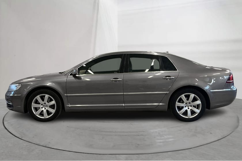 Bild 2 av Volkswagen Phaeton 5-seater 3.0 V6 TDI (240hk) Sensitive Classic Style