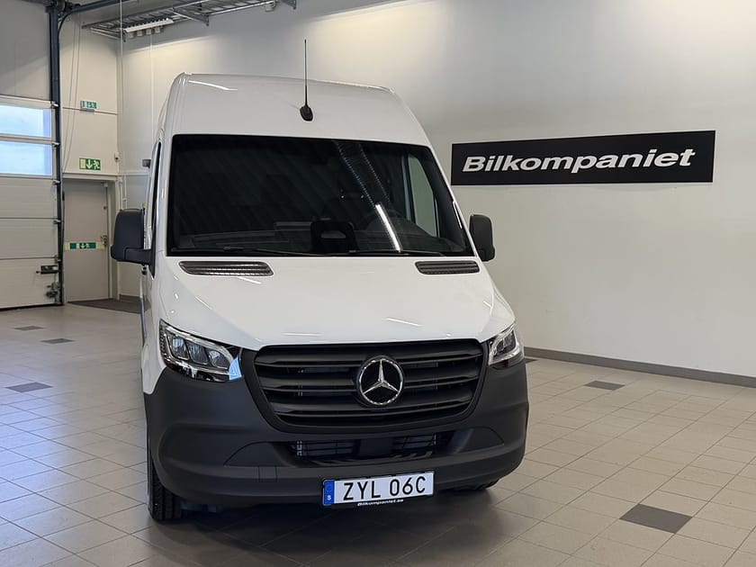 Bild 2 av Mercedes-Benz Sprinter 317 CDI RWD Panel Van