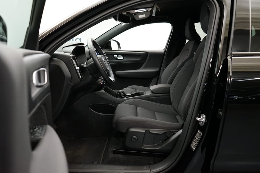 Bild 5 av Volvo XC40 Recharge Core, Navigation, Dragkrok