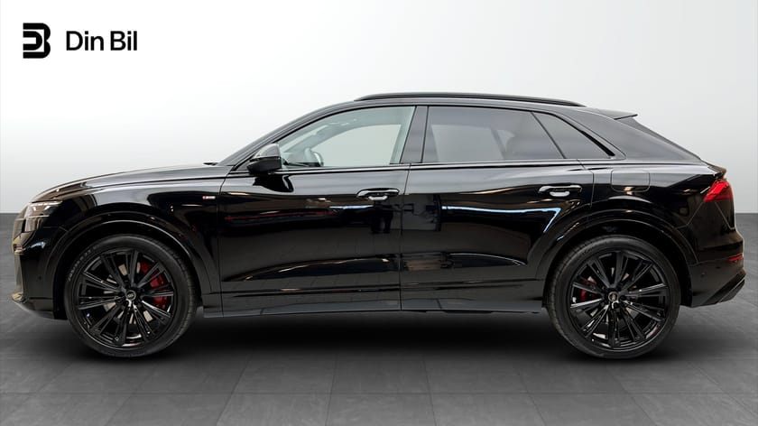 Bild 2 av Audi Q8 60 TFSI e quattro 490HK B&O HUD Läder PANO