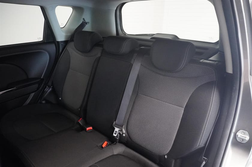 Bild 5 av Kia Soul 1.6 CRDi DCT, 136hk Kupévärme, Navi, Backkamera