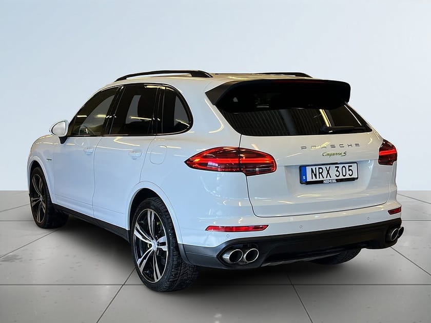 Bild 5 av Porsche Cayenne S E-Hybrid AWD 416hk Drag/Värmare/Kamera/SoV-Hjul