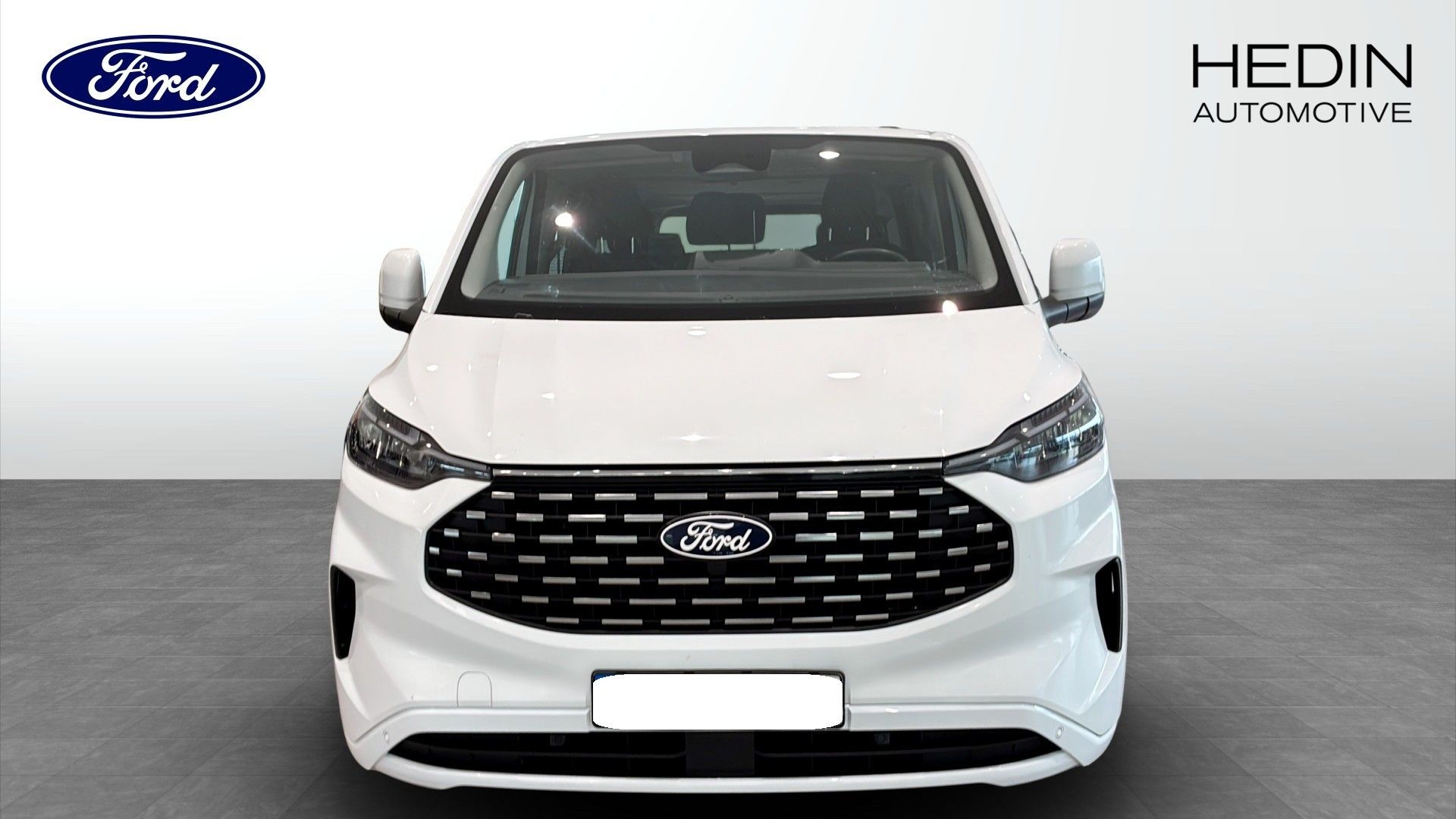 Ford Tourneo Custom 2024, photo 2/8
