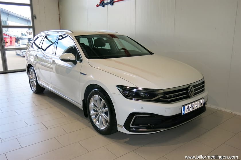 Bild 4 av Volkswagen Passat Sportscombi GTE 218hk Drag Värmare Navi V-Hjul