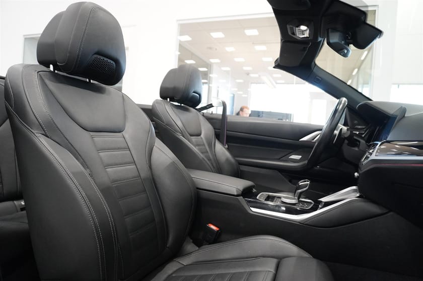 Bild 5 av BMW M440i xDrive Convertible Cab M-Sport Pro Navi Head-Up Keyless DAP 19