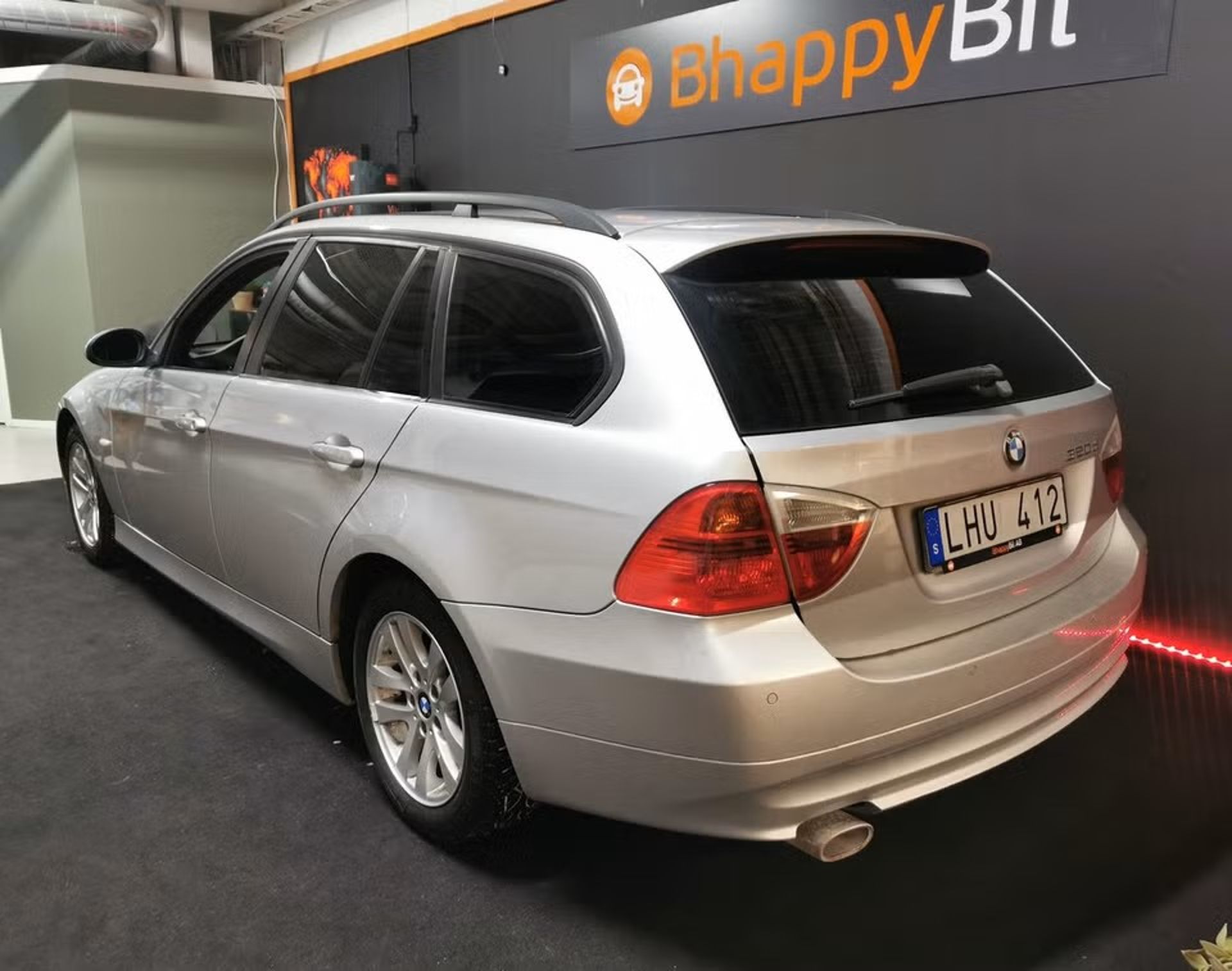 BMW 320 d Touring 2008, bild 5/10