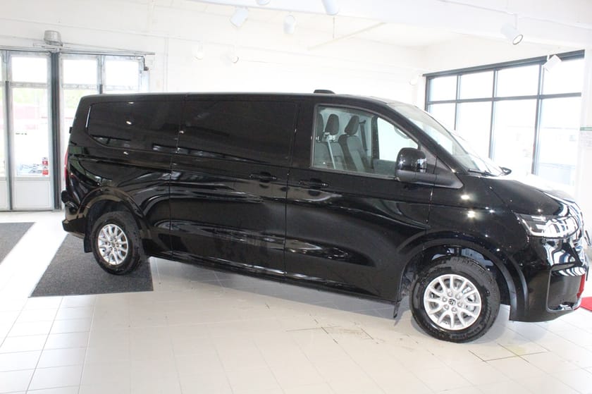 Bild 2 av Volkswagen Transporter 150 hk aut 4 Motion Drive Premium