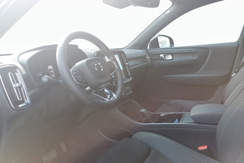 Bild 5 av Volvo EX40 Twin Motor Performance UltraBlackSE