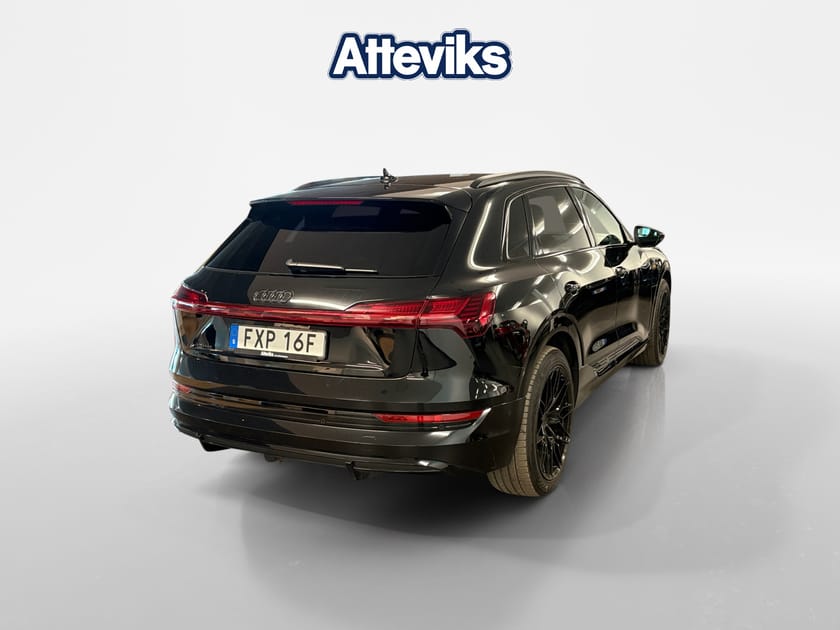Bild 3 av Audi e-tron 55 quattro S LINE 300,00 KW