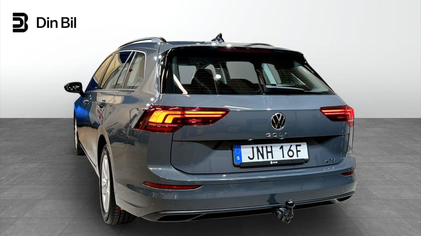 Bild 3 av Volkswagen Golf Sportscombi eTSI150 DSG Life Drag/P-värmare