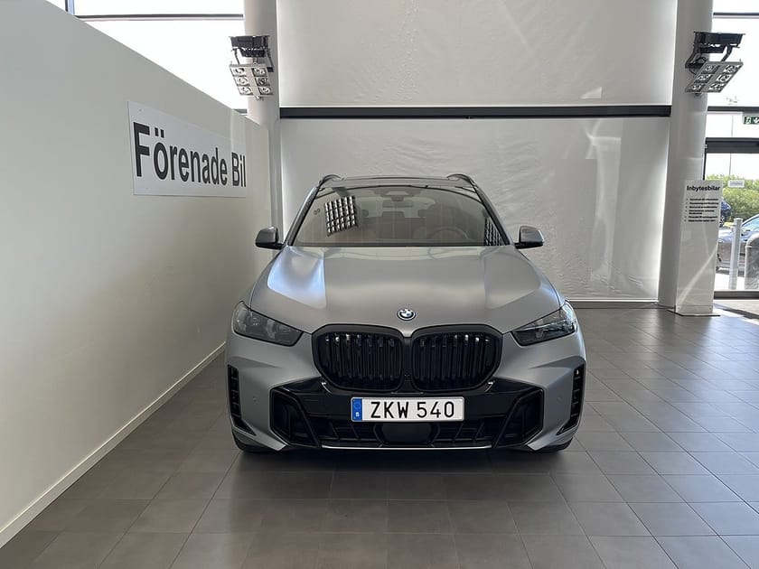 Bild 2 av BMW X5 xDrive50e 3,95 ränta M Sport Pro H/K Drag Komfortstol